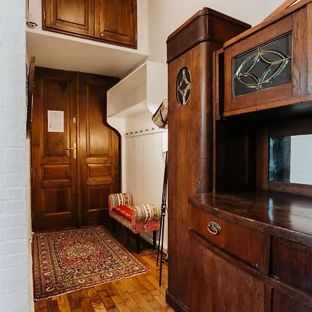 Locus Vietoris Appartement