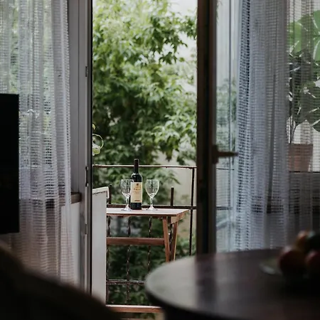 Appartement Locus Vietoris *